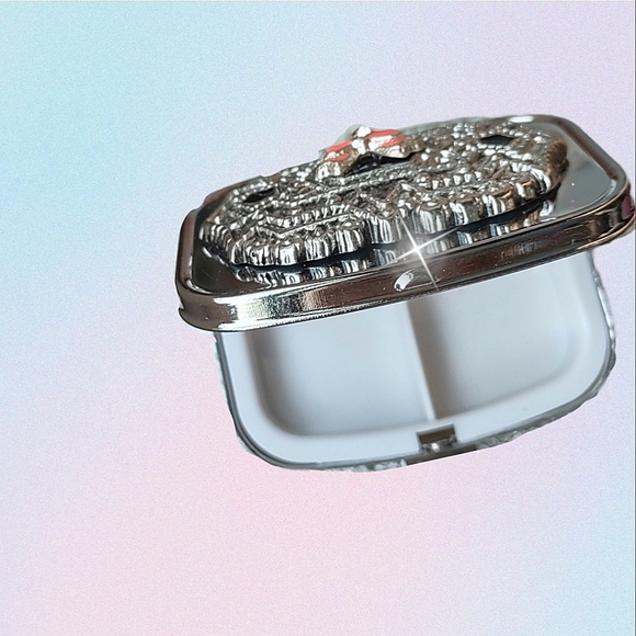 Embellished Silver Pill Case Container Pink Bow - Picture 11 of 11